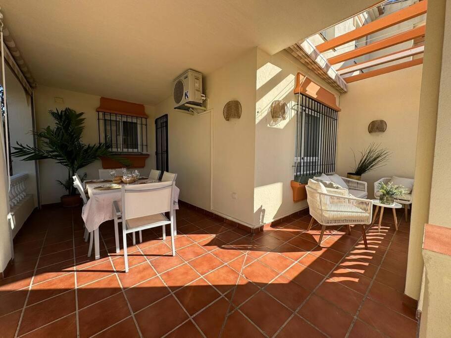 Nuevo Torrox Deluxe Beach & Piscina Exteriér fotografie